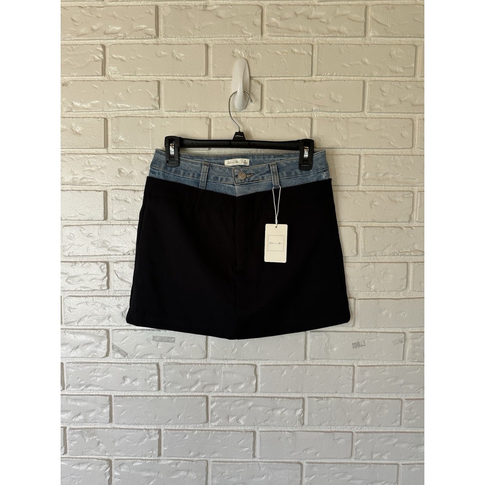Active USA‎ Women's Unique Grunge Fast Fashion Skort Size Small
